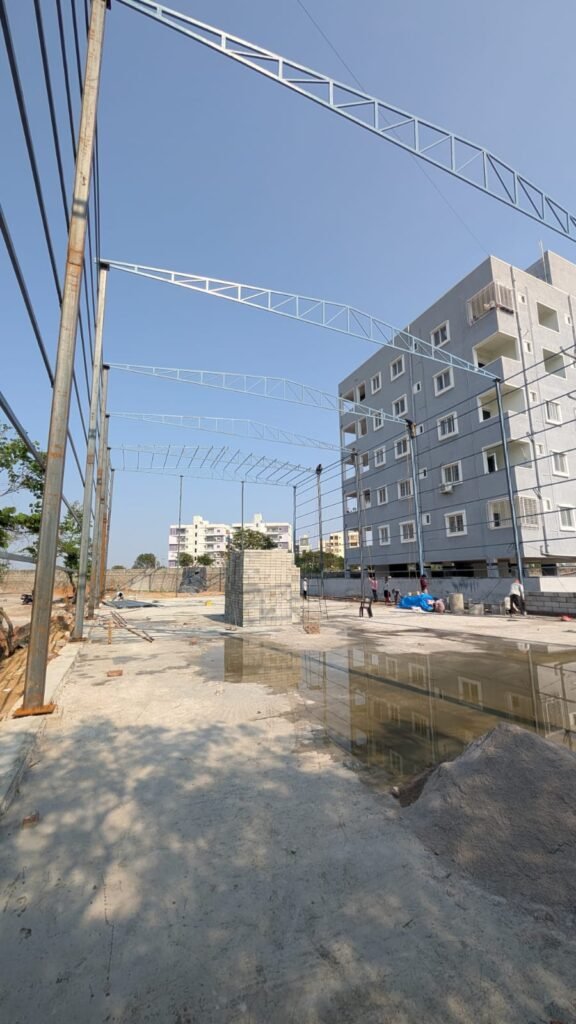 Steel Roof Truss Erection